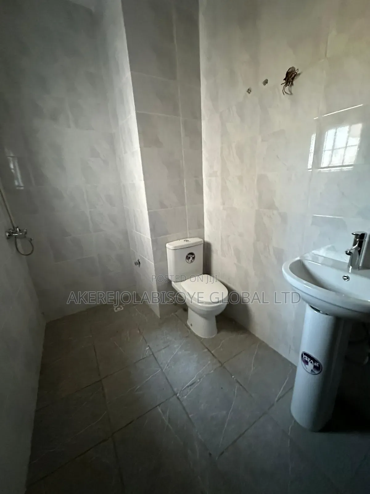3bdrm Block of Flats in Jahi for rent