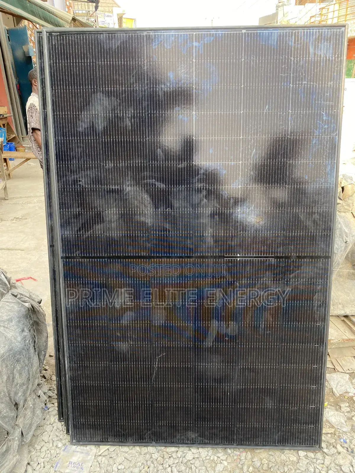 All Black 450w Solar Panels