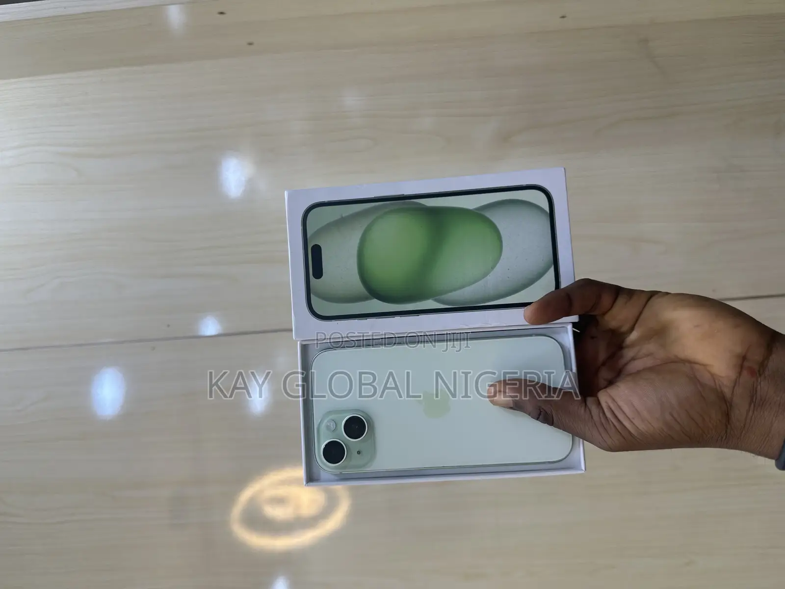 Apple iPhone 15 128 GB Green