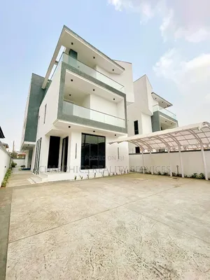 5bdrm Duplex in Lekki Phase 1 for sale