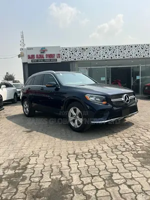 Mercedes-Benz GLC-Class 2018 Blue