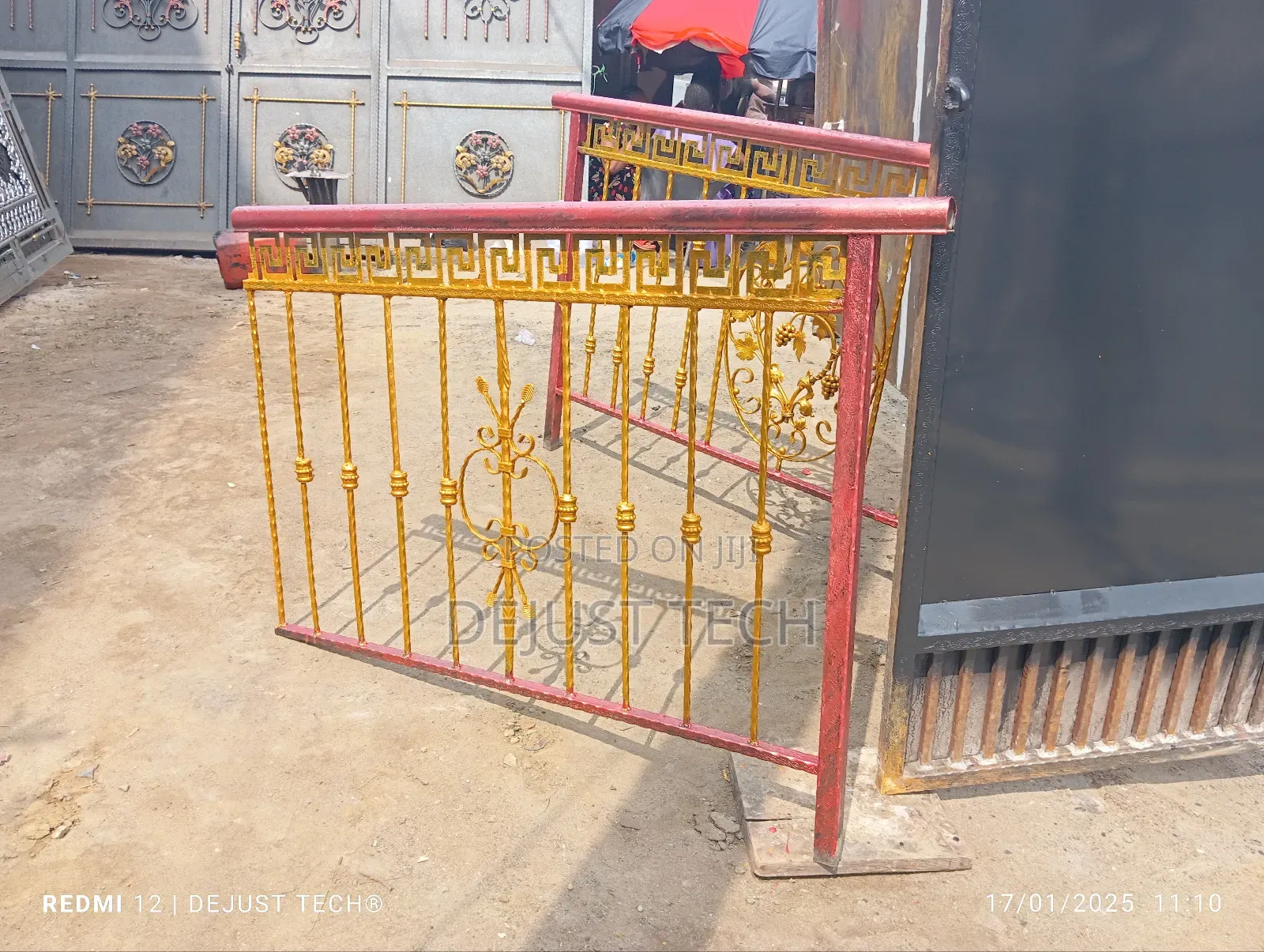 D7 Wrought Iron Handrail