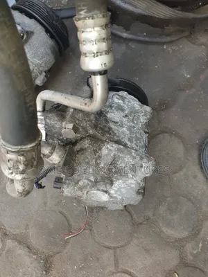 Engine Loose Compressor For Toyota Camry 2012 4plugs Models
