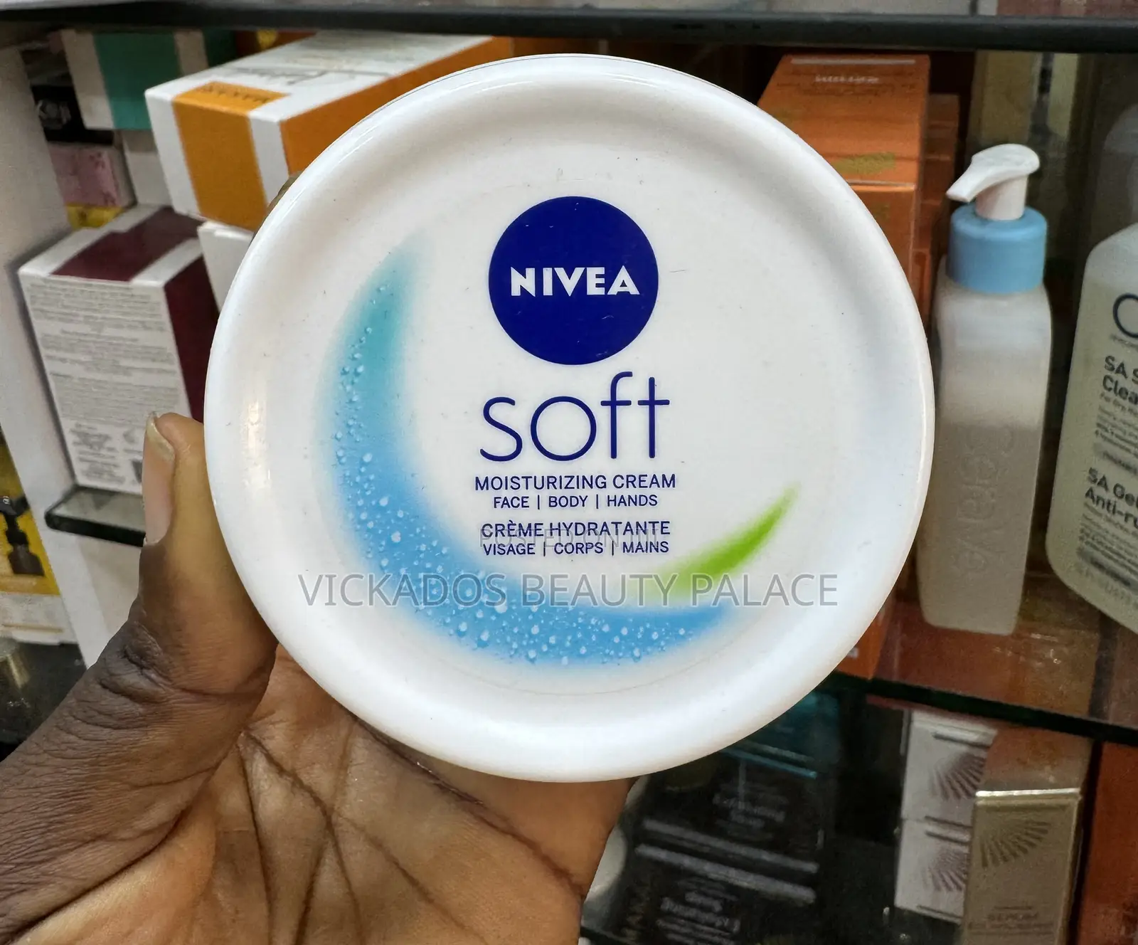 Nivea Soft Moisturizing Cream