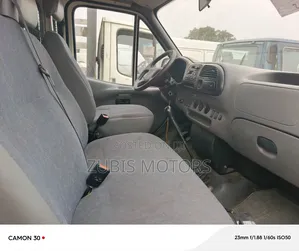 Ford Transit 2000 White