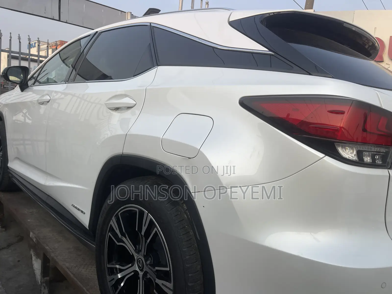 Lexus RX 2022 White