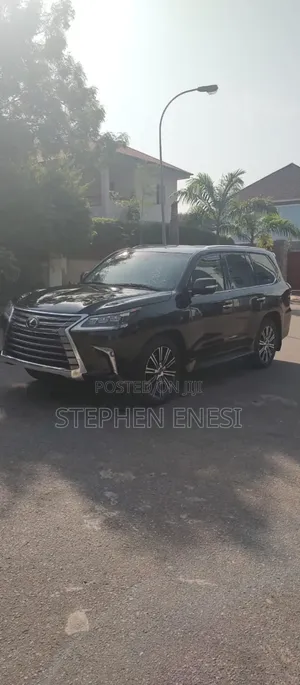 Lexus LX 2021 Black