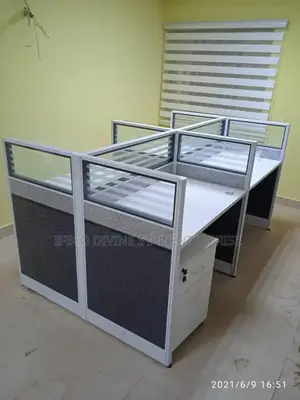 Working Station/Desk for 4 People