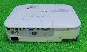 Classroom and Presentation Projector Lagos ,Abuja