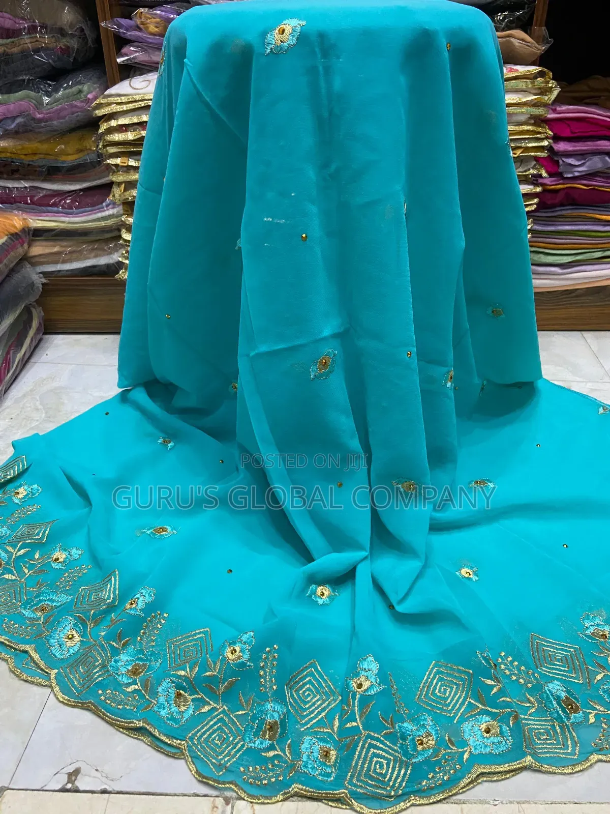 Tissue Veils 2 Border