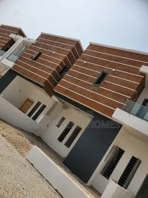 4bdrm Duplex in Bogije for sale