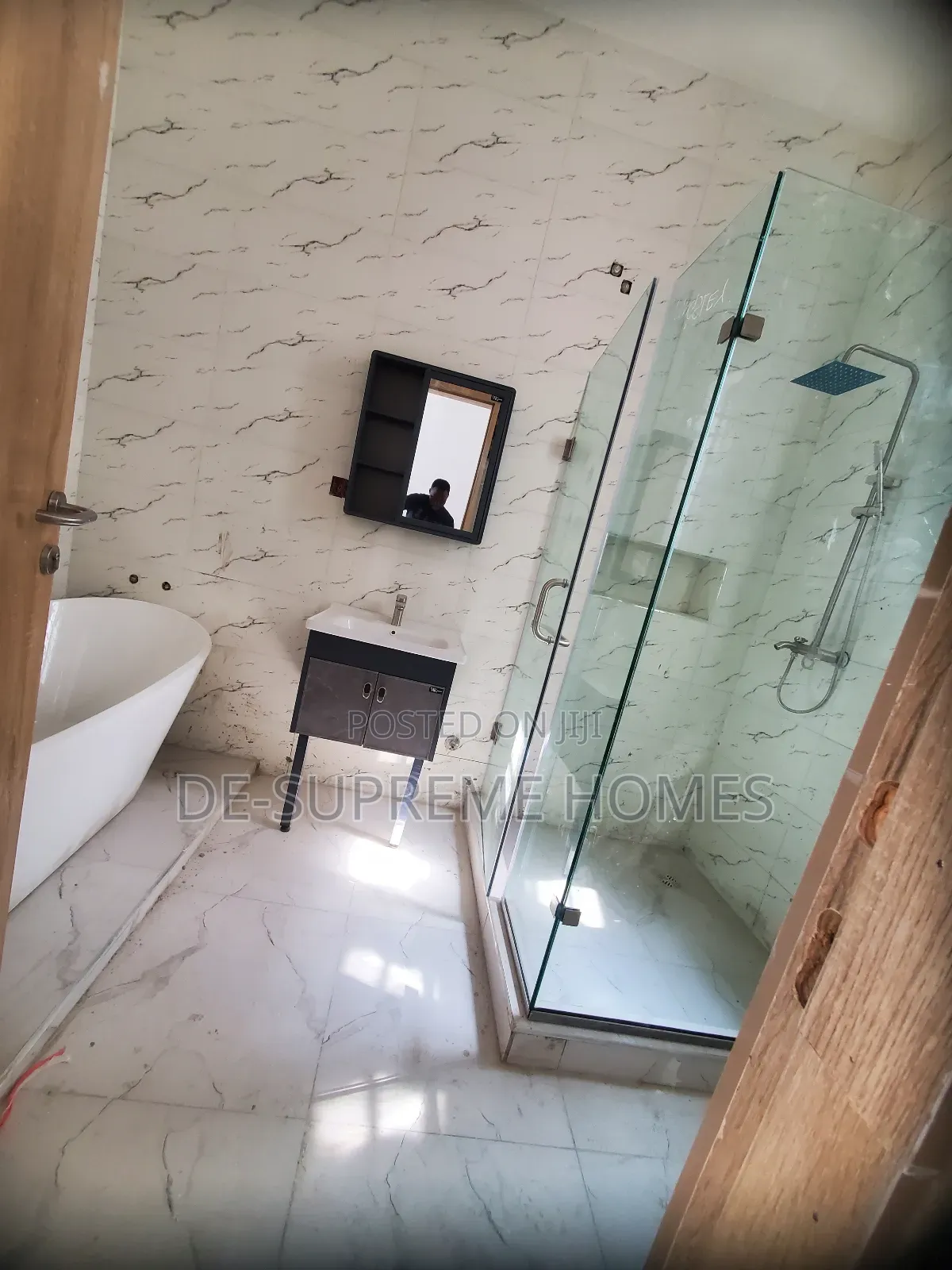 4bdrm Duplex in Bogije for sale