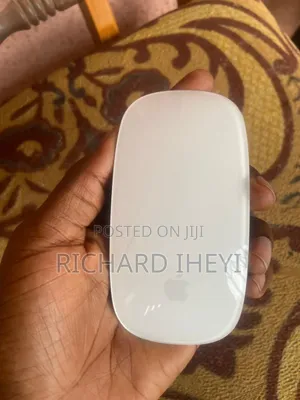 Original Magic Mouse 2 Nearly Used.