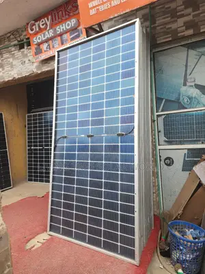 Original 600wat Jinko Solar Mono Panels Available