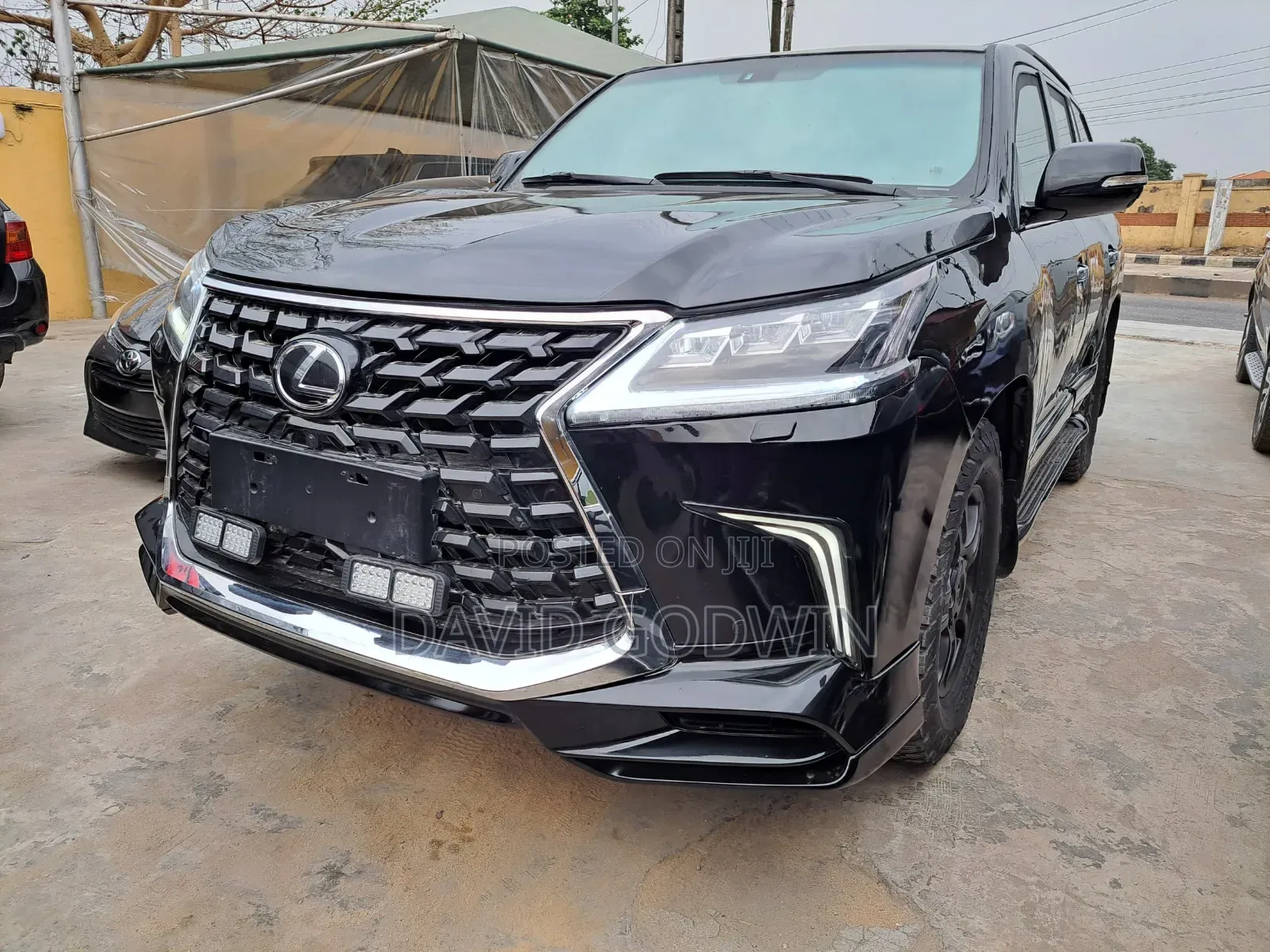 Lexus LX 570 AWD 2013 Black