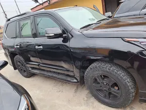 Lexus LX 570 AWD 2013 Black