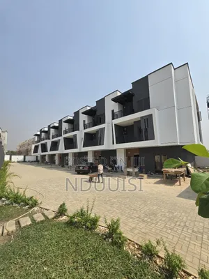 4bdrm Duplex In Life Camp For Sale
