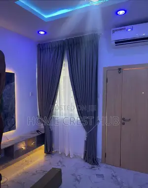 Quality Curtain, Drape and Day Blind Installation