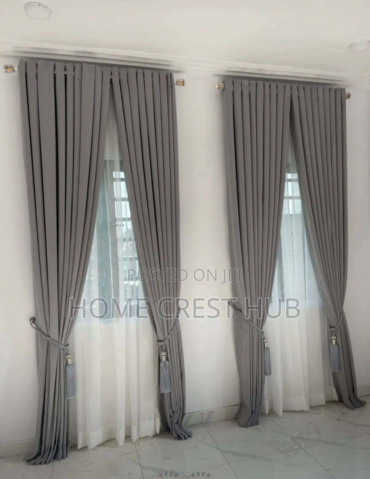Quality Curtain, Drape and Day Blind Installation