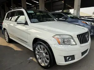 Mercedes-Benz GLK-Class 350 2011 White