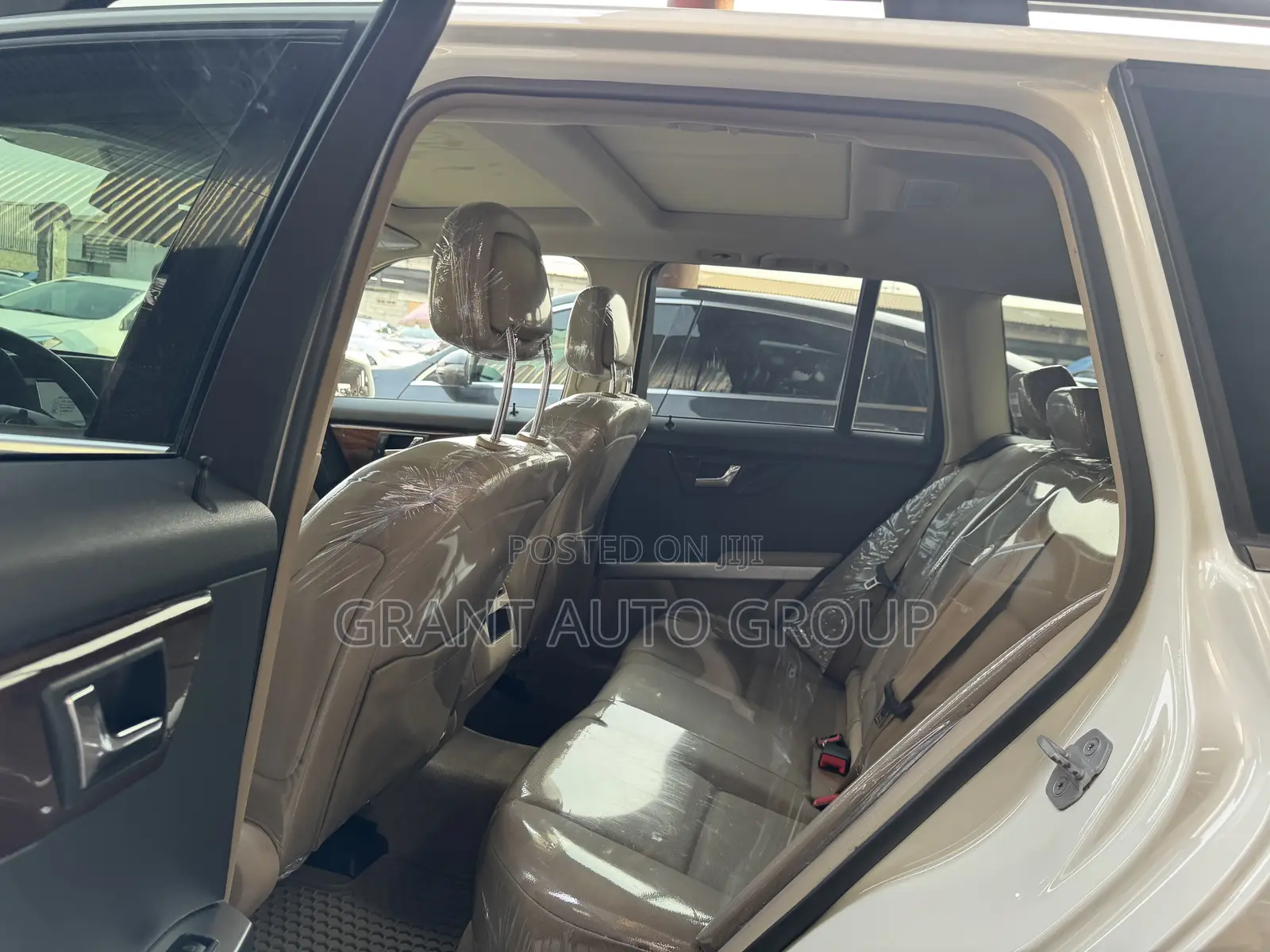 Mercedes-Benz GLK-Class 350 2011 White