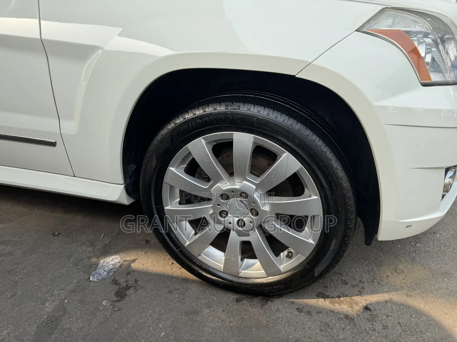 Mercedes-Benz GLK-Class 350 2011 White