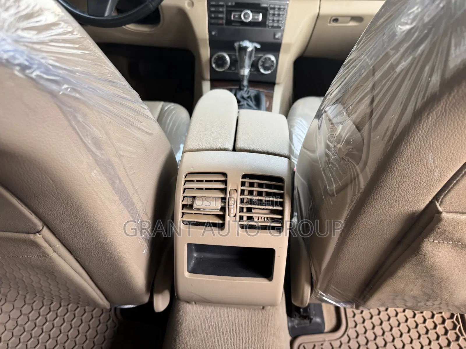 Mercedes-Benz GLK-Class 350 2011 White