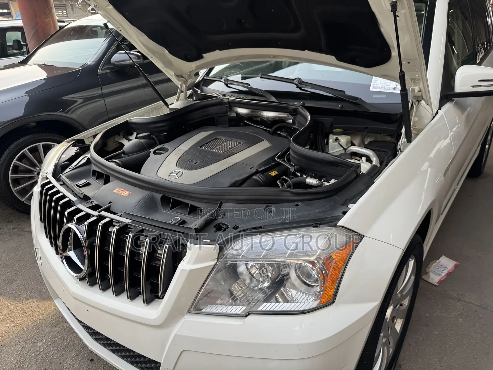 Mercedes-Benz GLK-Class 350 2011 White