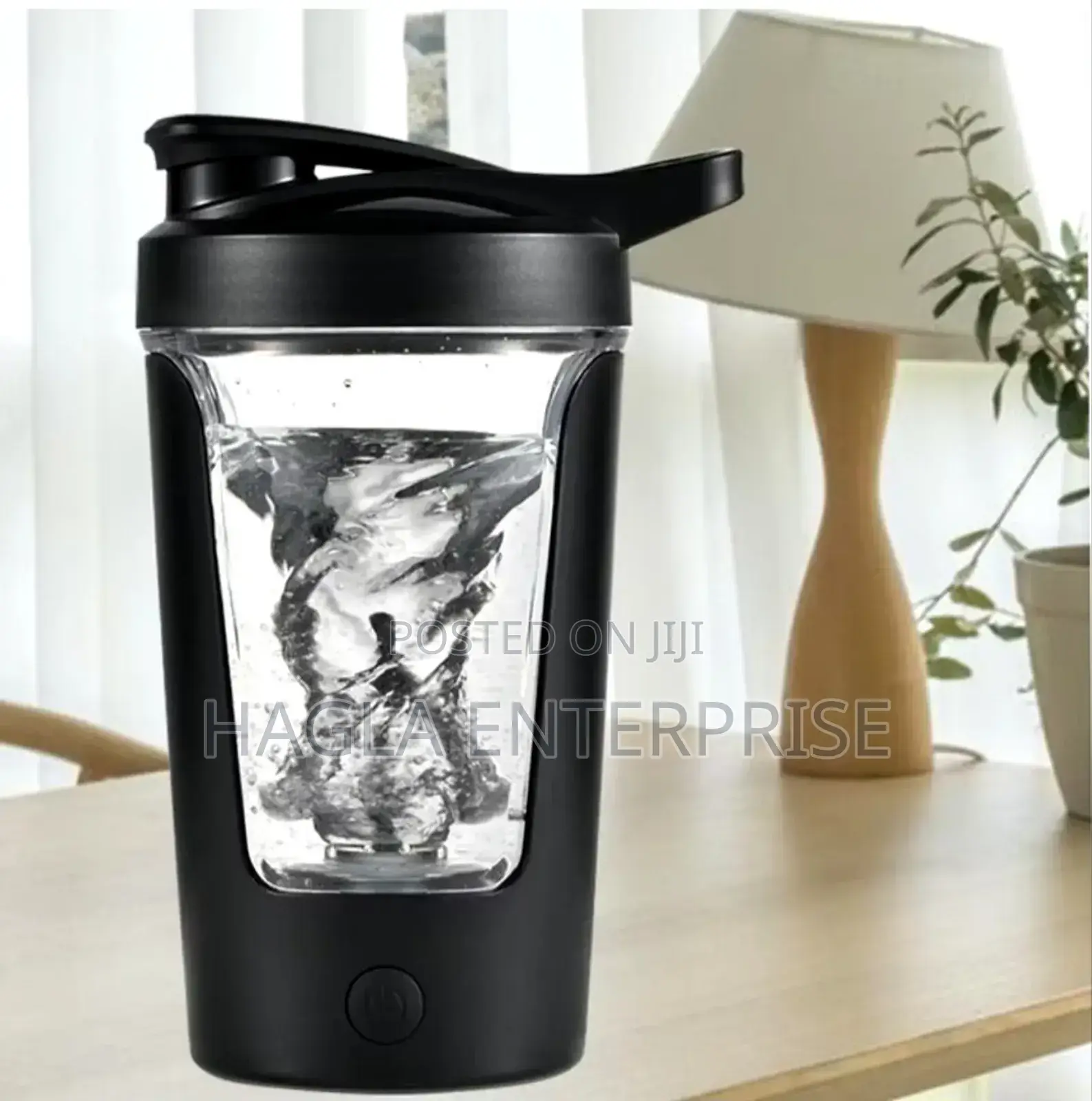 Self Steering Shaker Bottle