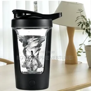 Self Steering Shaker Bottle