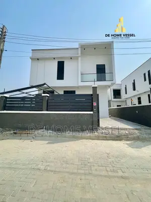 5bdrm Duplex in Lekki for sale