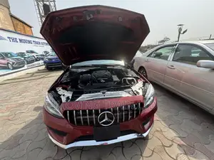 Mercedes-Benz C300 2018 Burgundy