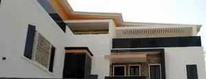 The Uniqueness of Glass Balcony