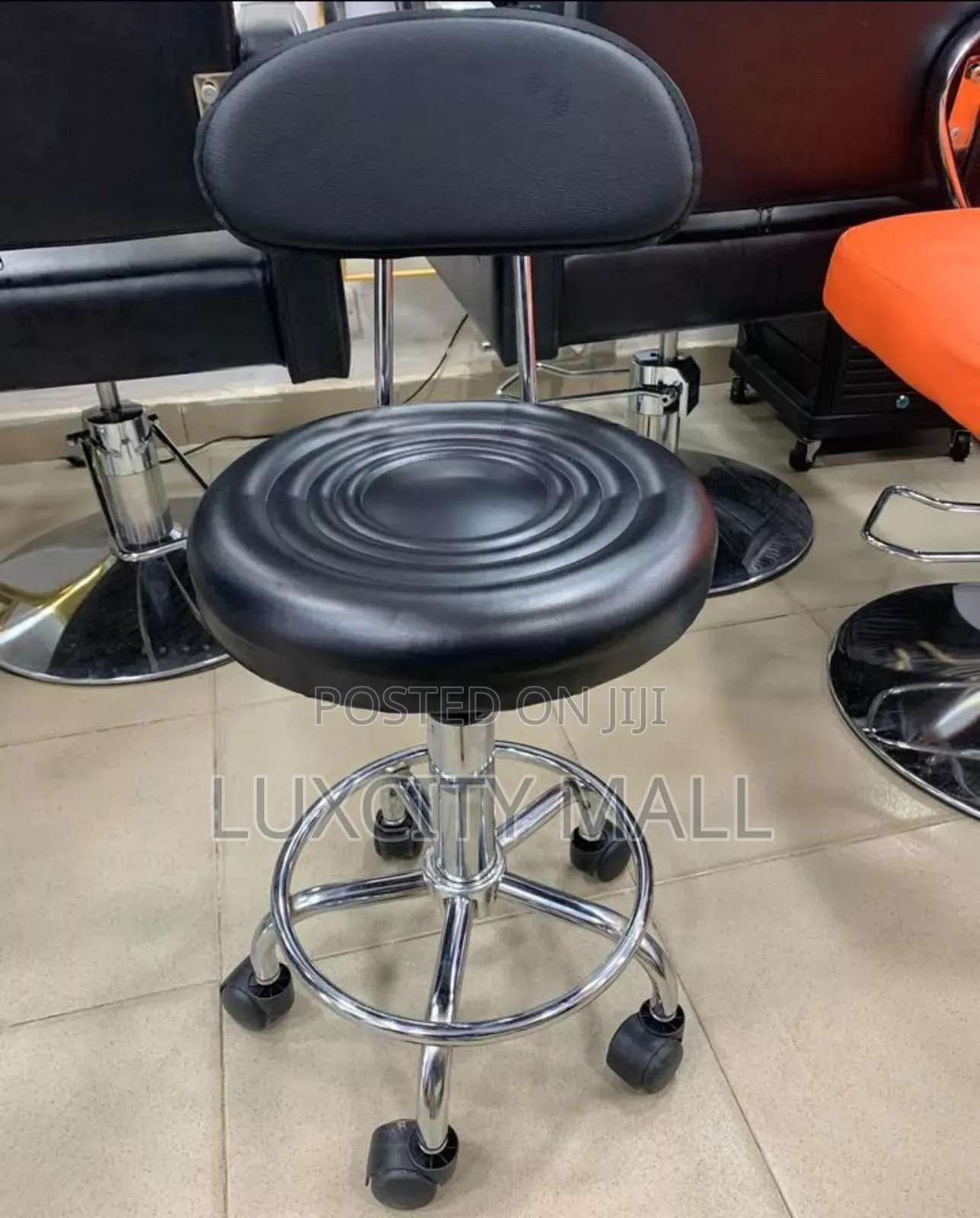 Rolling Chair With Backrest