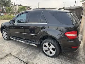 Mercedes-Benz M Class ML 350 4Matic 2011 Black