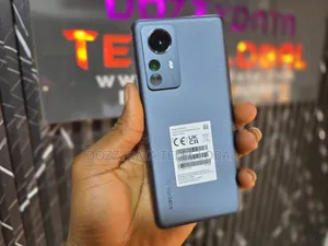 Photo - Xiaomi 12 Pro 256 GB