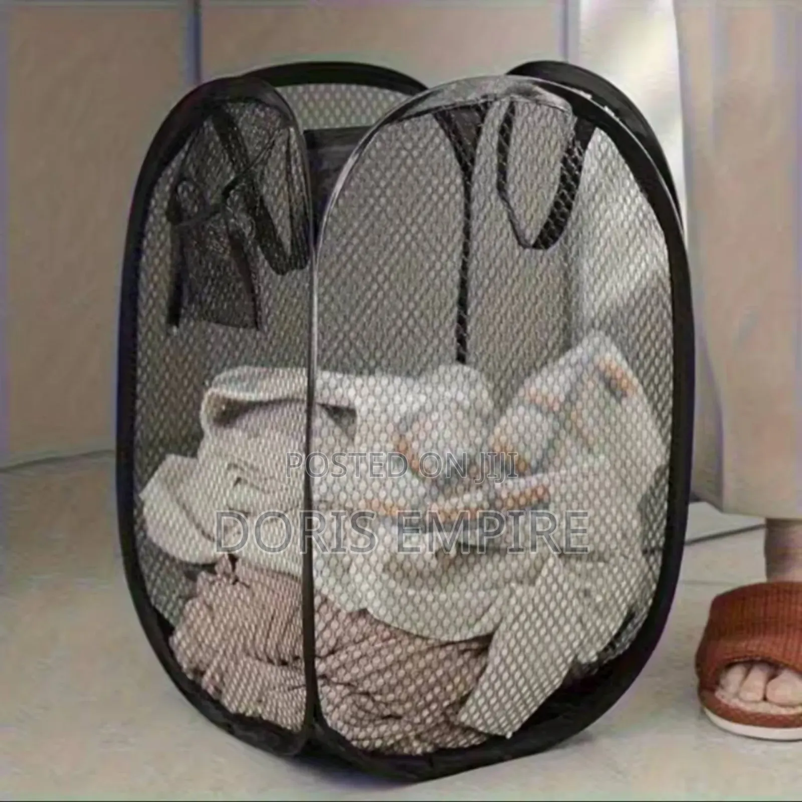 Collapsible Pop-Up Mesh Laundry Basket Portable .