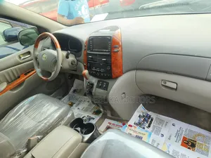 Toyota Sienna XLE Limited AWD 2006 Blue