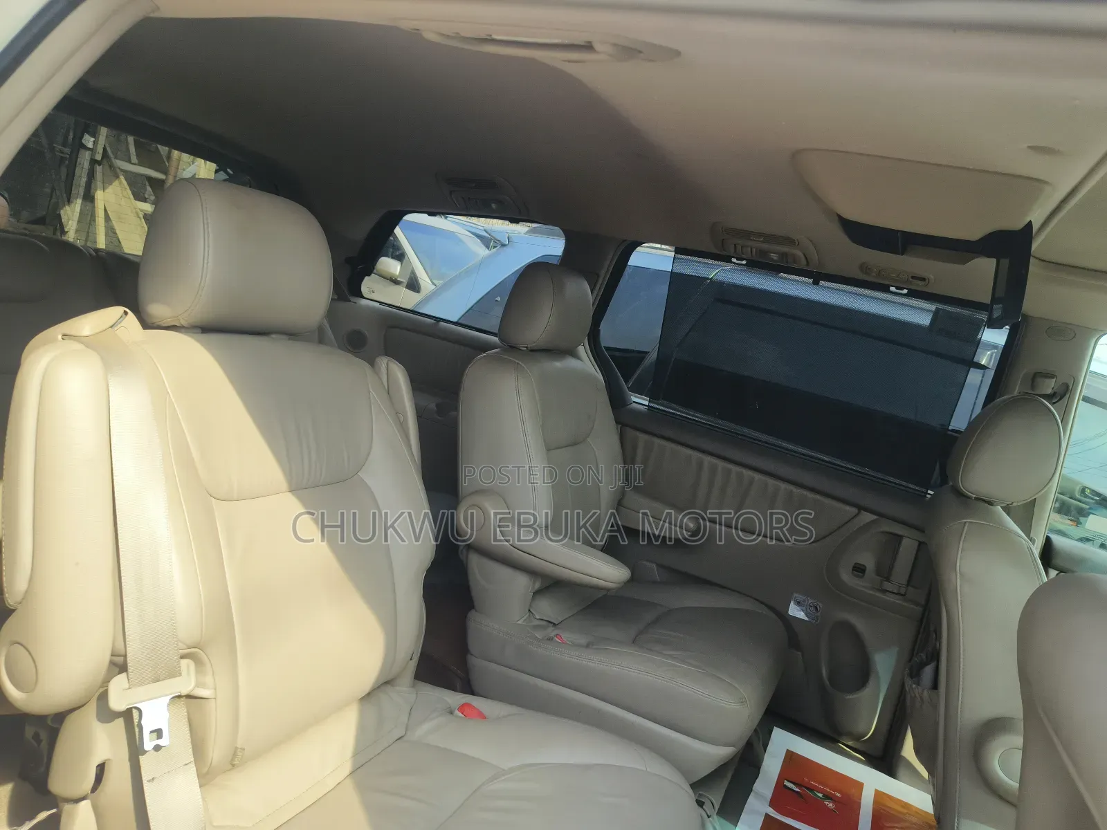 Toyota Sienna XLE AWD 2005 Gold