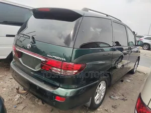 Toyota Previa 2005 Blue
