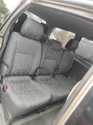 Toyota Previa 2005 Gold