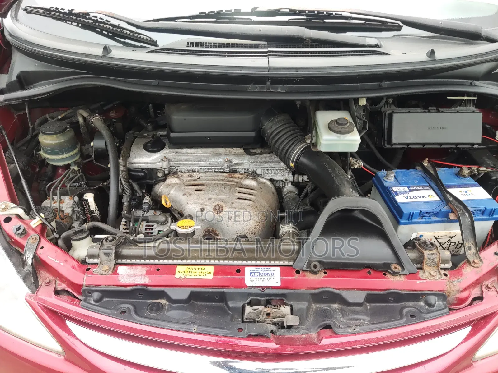 Toyota Previa 2003 Red