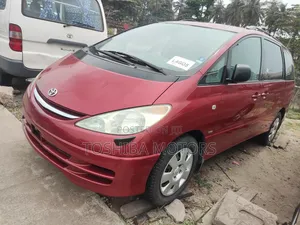 Toyota Previa 2003 Red