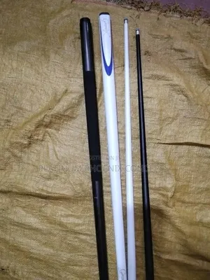 High Quality Fibre Imported Snooker"S Cue Stick