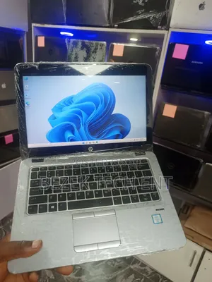 New Laptop HP EliteBook 820 G3 8GB Intel Core I5 HDD+SSD 500GB