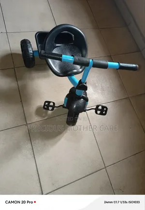 Children Bysicle Tricycle With Carrier for Age 1 to 4years