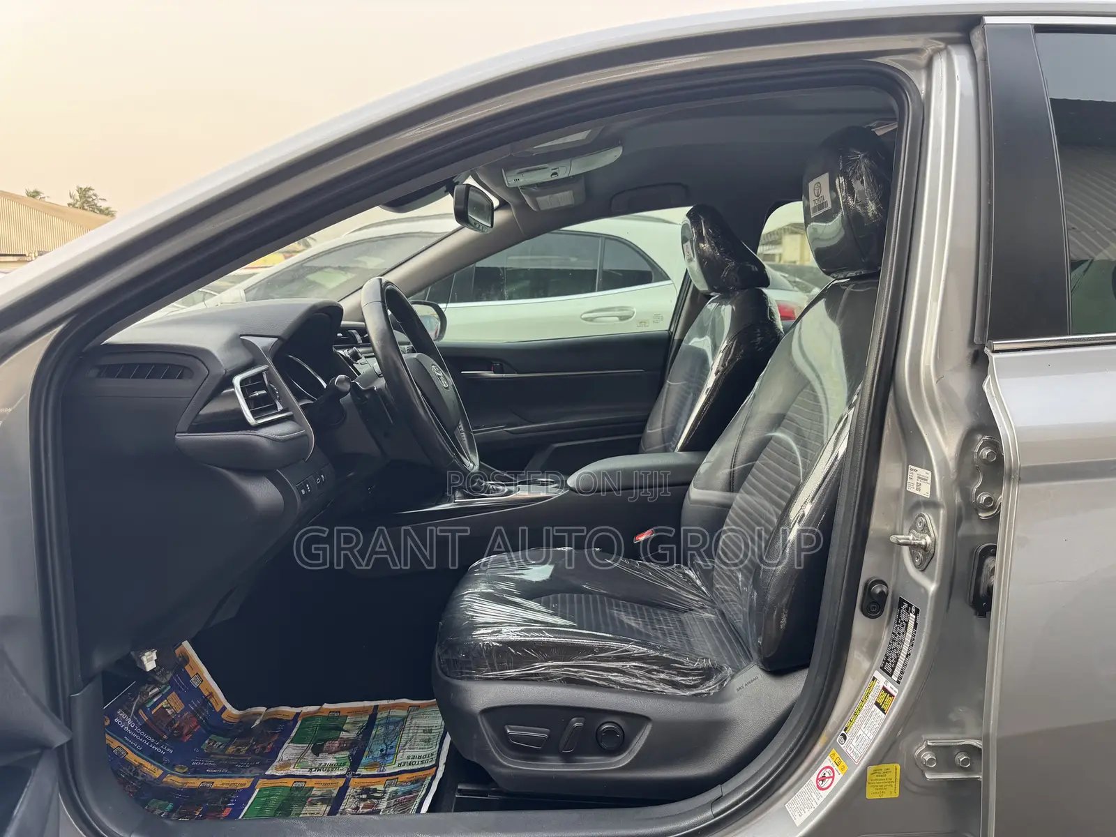 Toyota Camry 2018 Silver