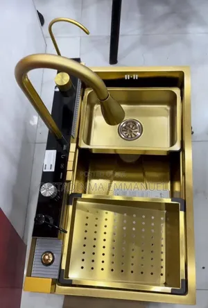 Gold Luxurious Sink