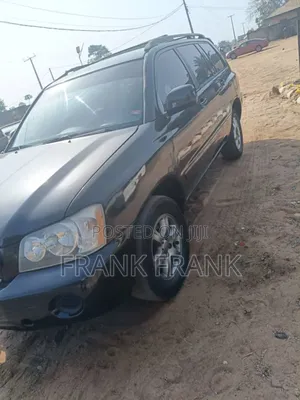 Photo - Toyota Highlander 2004 Black