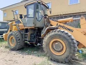 Foreign Used 5 Tons Payloader (Less Than 2000hrs Usage)